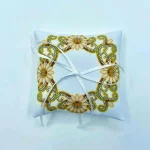 Подушка декоративна весільна під обручки в золоті ППО_101 (з намистинами) 