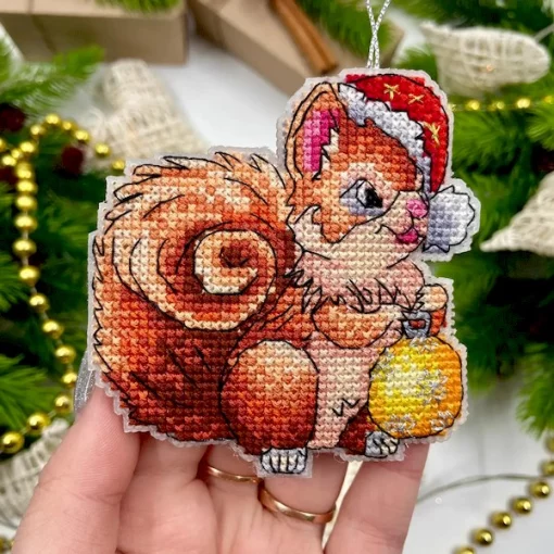 Набір для вишивки на пластиковій канві &quot;Білочка&quot; VPC_049