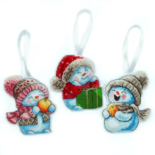 Набір для вишивки на пластиковій канві &quot;Сніговички&quot; VPC_071