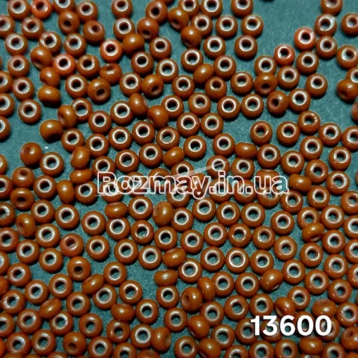 Бісер 13600