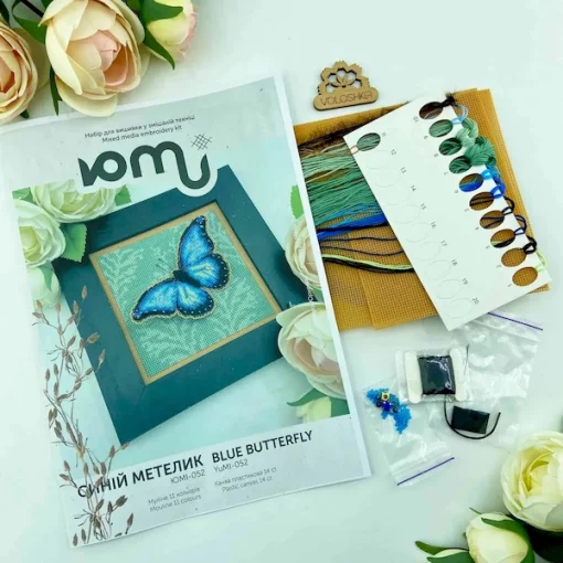 Картина на пластику &quot;Синій метелик&quot; YuMI_052