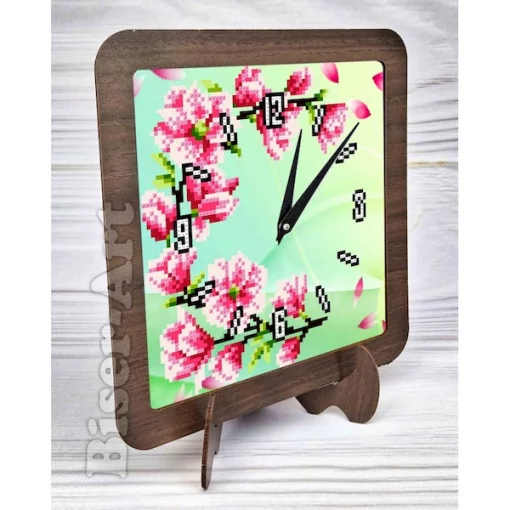 Годинник в обрамленні (1818007)