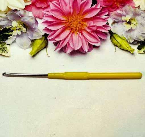 Гачок з пластмасовою ручкою 4 мм