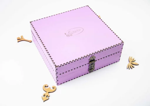 Органайзер-парковка з кришкою ТМ Embroidery Craft Органайзер під процес 23х23 210 отворів лаванда OG-067